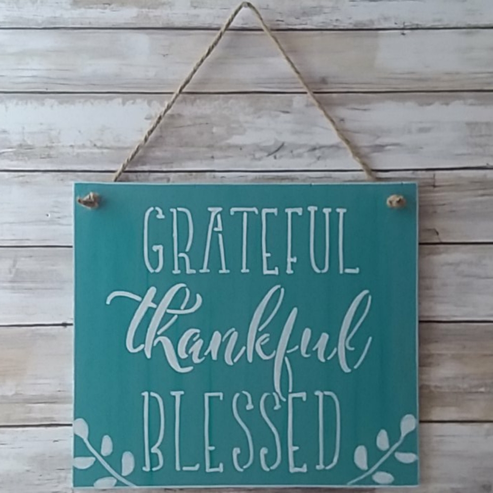 'Grateful, thankful, blessed' wooden hanger